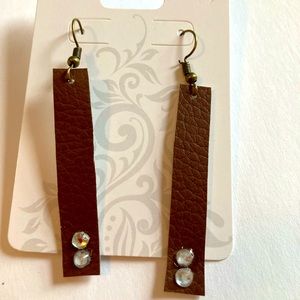 Brown dangle earrings